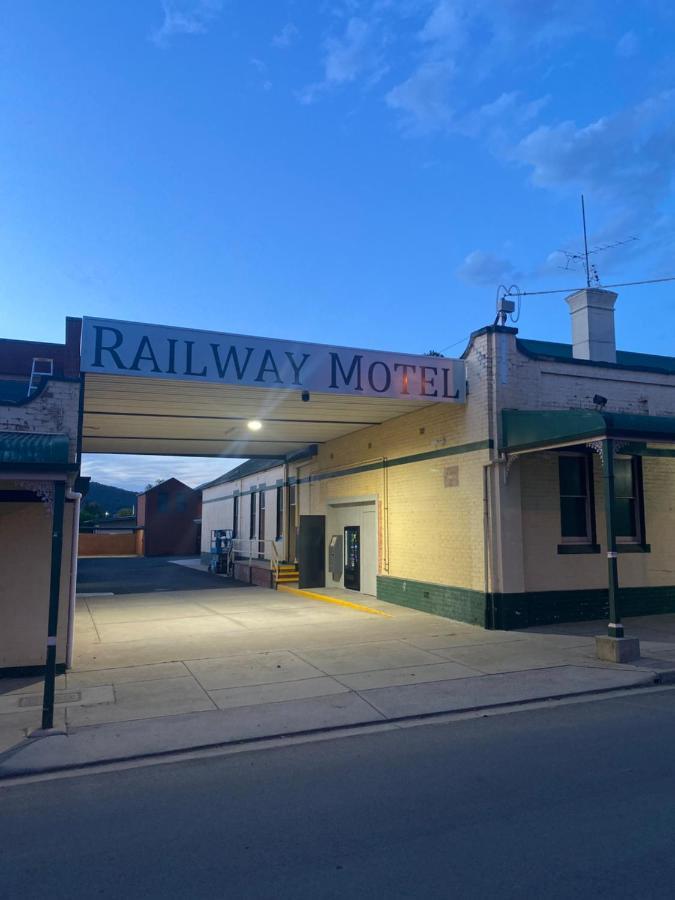 Railway Motel Мертлфорд Екстер'єр фото